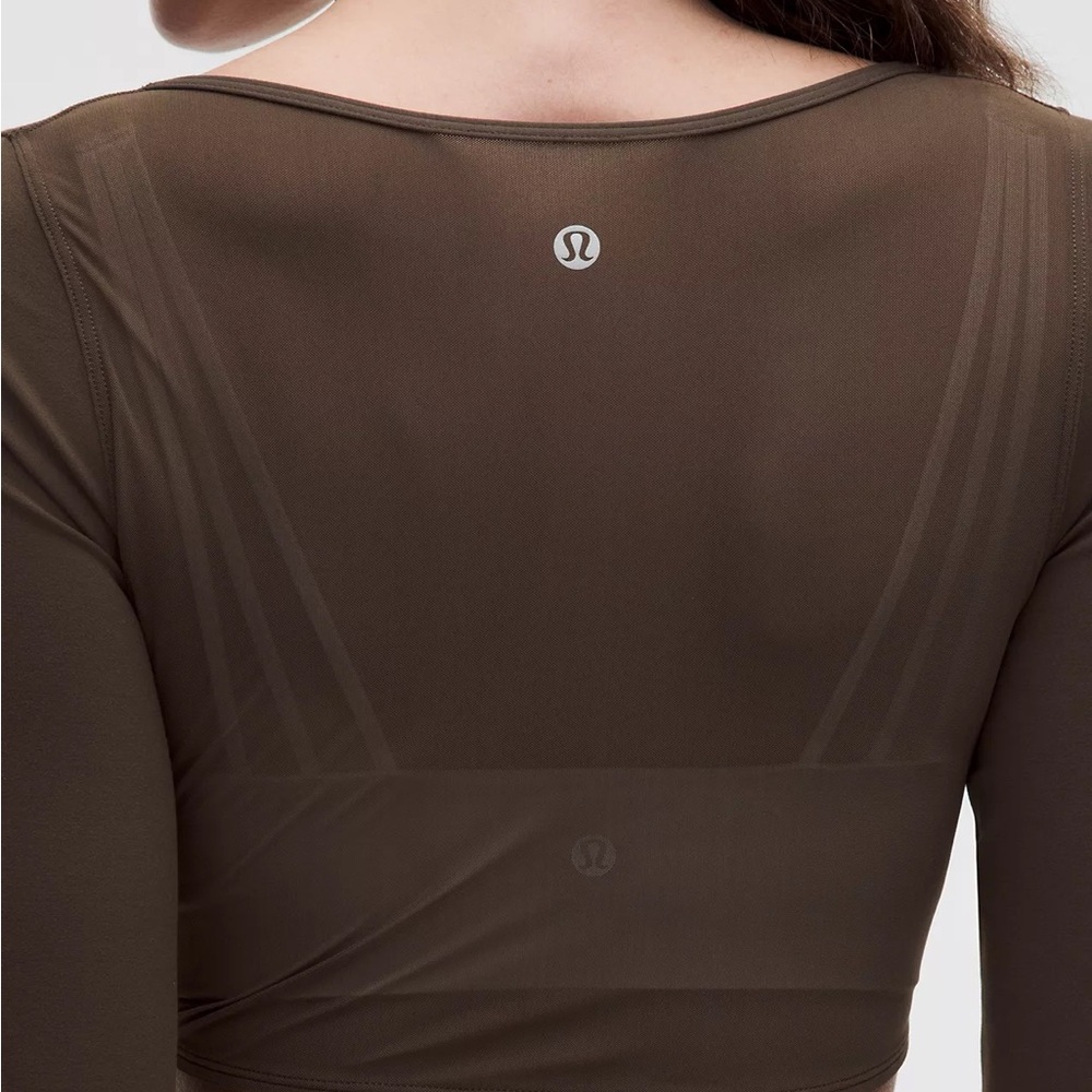 Lululemon Nulu Mesh-Back Tie-Front Cropped Cardigan
Walnut Crunch Size Small - Picture 7 of 9